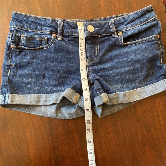 Aeropostale dark blue jean shorts size 1/2 (XS) - Picture 5 of 5